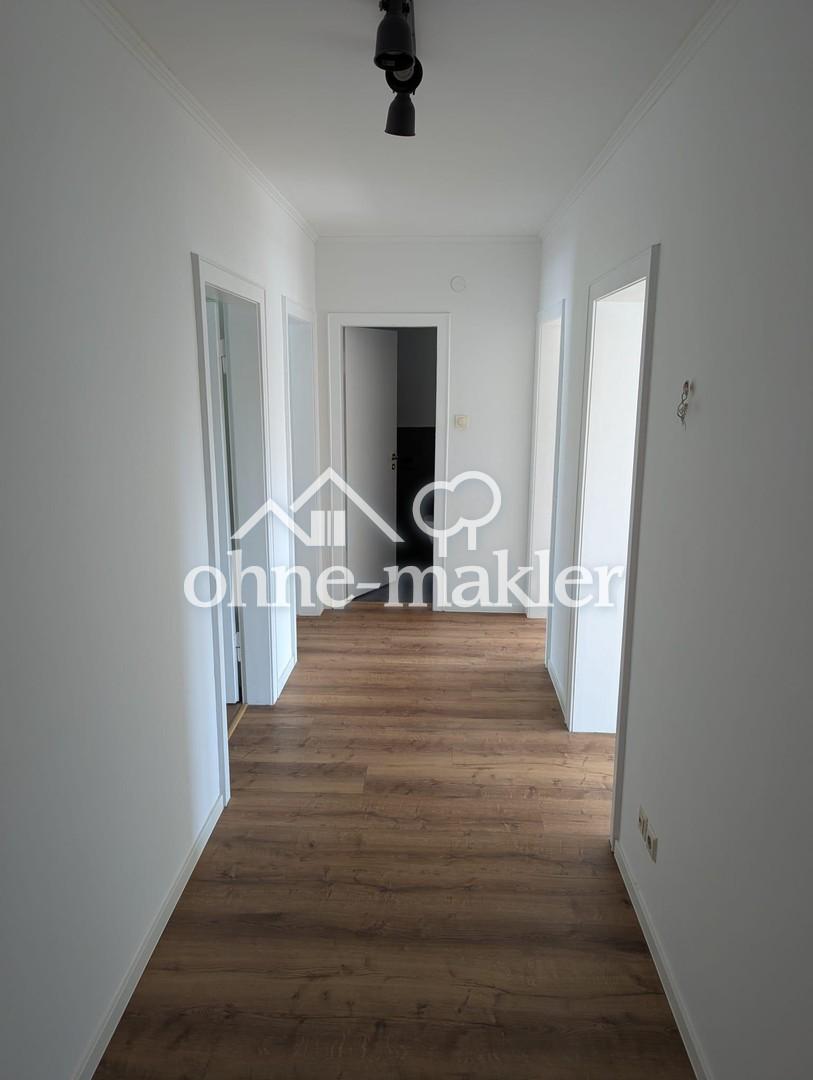 Komplett-Wohnung oder einzelne WG-Zimmer, zentral gelegen! - Photo 3