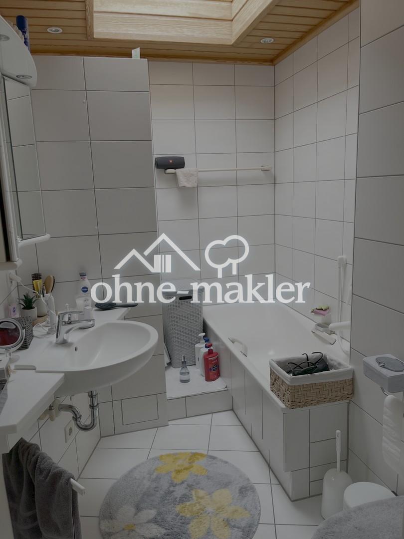 4- Zimmer Wohnung im D-Programm mit 2 Balkonen und Einzelgarage - Photo 5