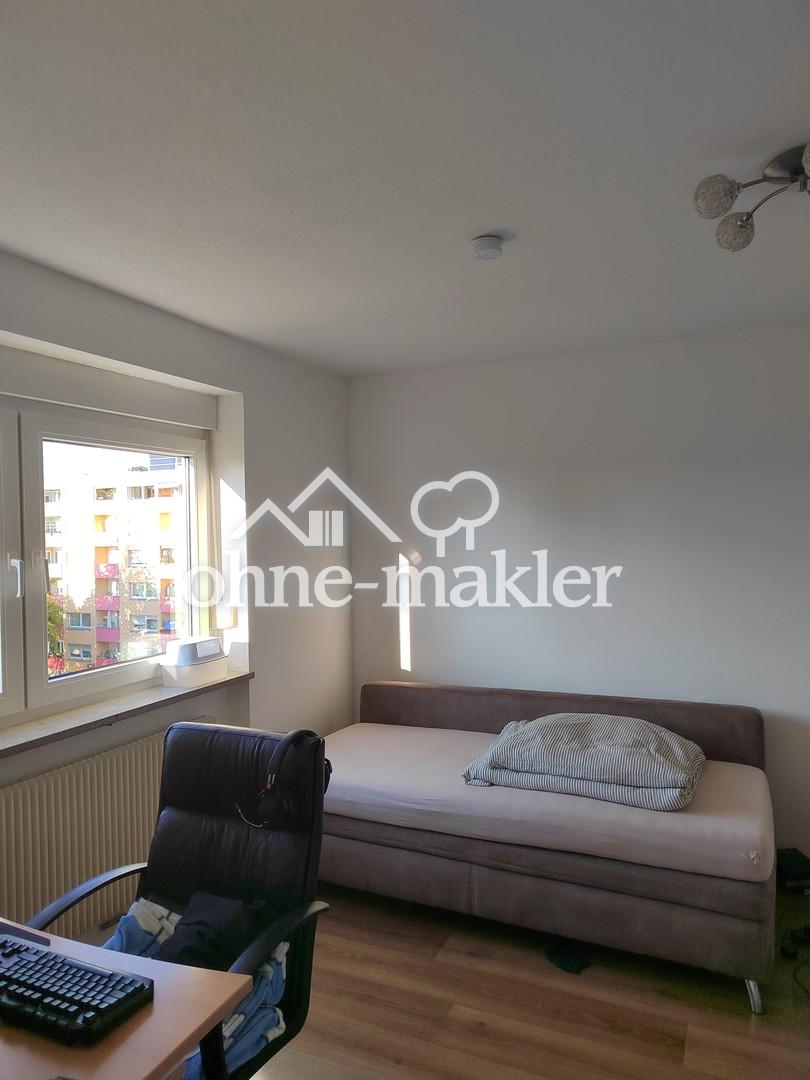 4- Zimmer Wohnung im D-Programm mit 2 Balkonen und Einzelgarage - Photo 3