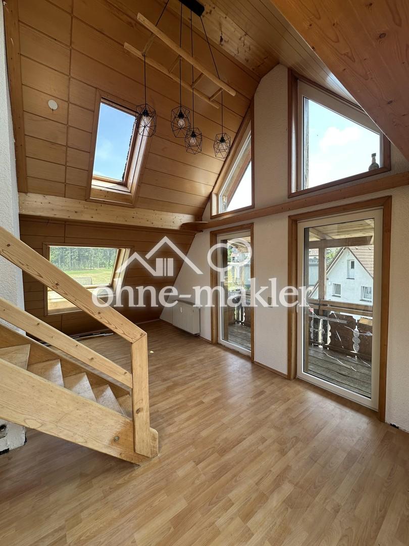 3 Zimmer Dachgeschosswohnung mit Galerie, Balkon & Garage - Photo 4