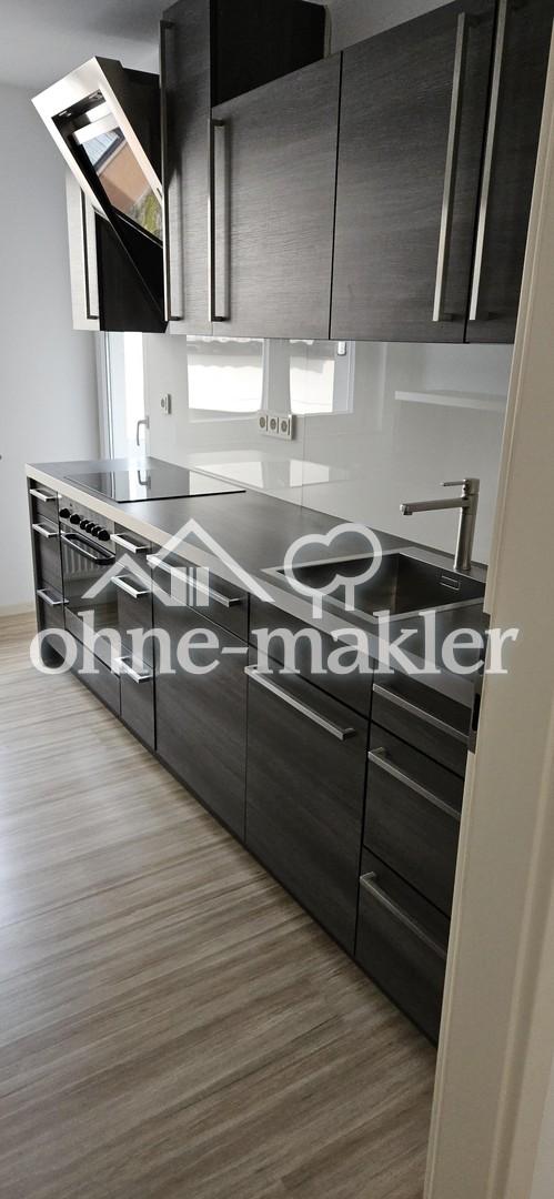 Schöne 3-Zimmer-Wohnung in ruhigem Mehrfamilienhaus mit Balkon - Photo 3