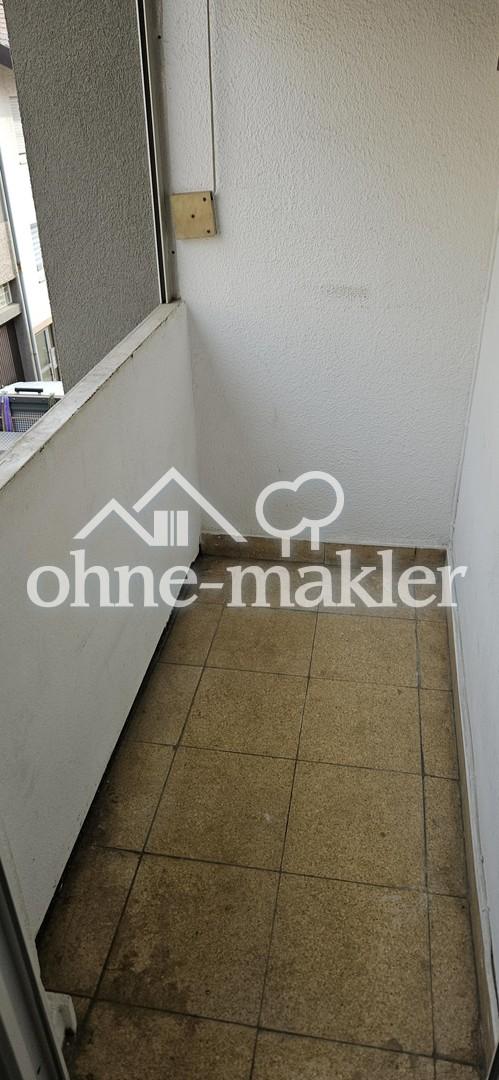 Schöne 3-Zimmer-Wohnung in ruhigem Mehrfamilienhaus mit Balkon - Photo 5