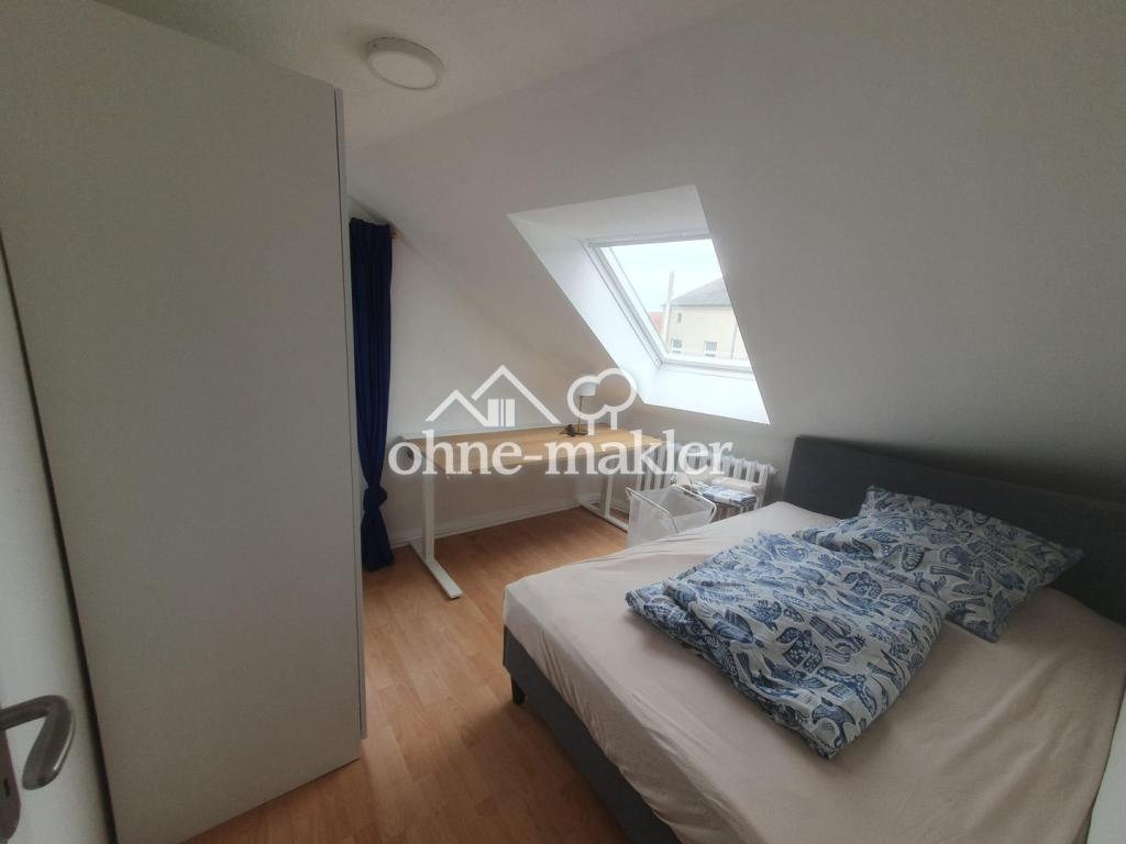 Möbliertes WG-Zimmer in top Lage – einfach einziehen! (Mittelstraße, DG-Maisionette) - Foto 3