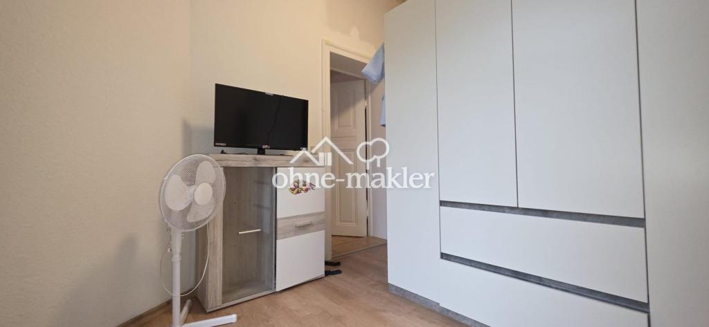Große 2-Zimmer-Wohnung mit Einbauküche im Erdgeschoss - Photo 2