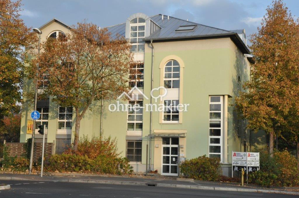 WG geeignet! Großzügige helle 6 Zi.-Wohnung mit Balkon u. Einbauküche - Foto 2