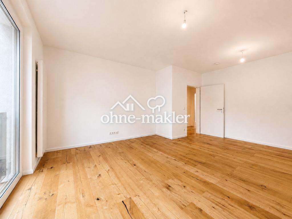 Umfassend modernisierte 2-Zimmer-Wohnung mit Balkon, Aufzug und Kellerraum im Zentrum Düsseldorfs! - Photo 3
