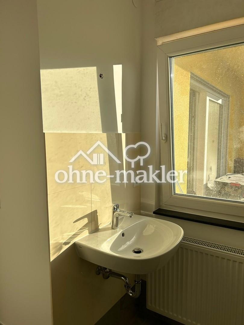 Erstbezug nach Sanierung – Möbliertes WG-Zimmer in hochwertiger Frauen-WG in Frankfurt-Eschersheim - Foto 5