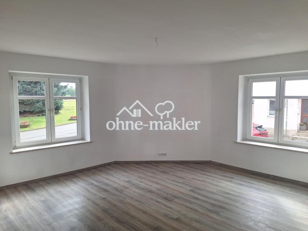 Helle 3-Raum-Wohnung m. großem Tageslichtbad u. Ankleide in Zwickau-Crossen - Photo 1