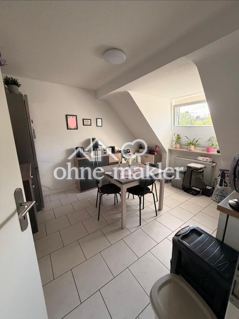 Schöne 2,5 Zimmer Wohnung mit Gemeinschaftsgarten - Photo 3