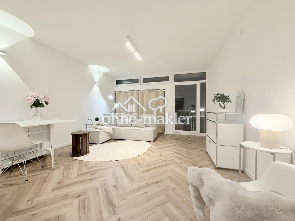 Hübsches, komplett saniertes App. mit Mini-Balkon, neu möbliert- frei ab sofort - Photo 2