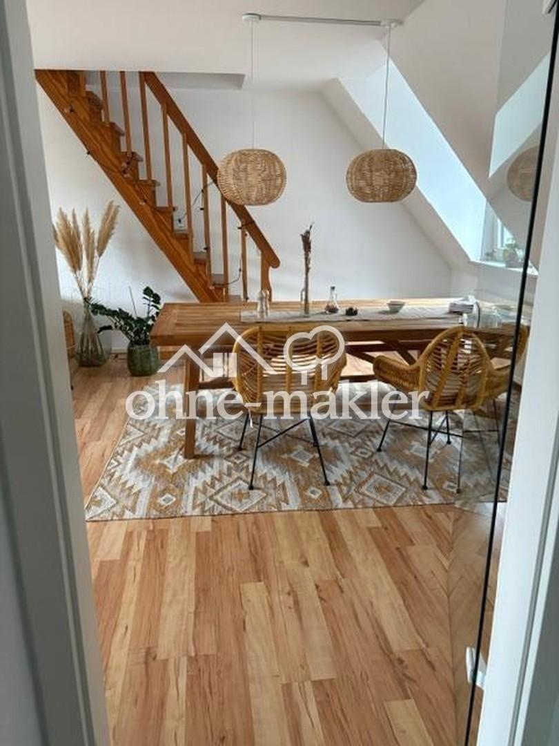 Lichtdurchflutete 3-Zimmer-Wohnung mit Südbalkon – mit energetisch neuen Fenstern / 3 min zum Kanal - Foto 3