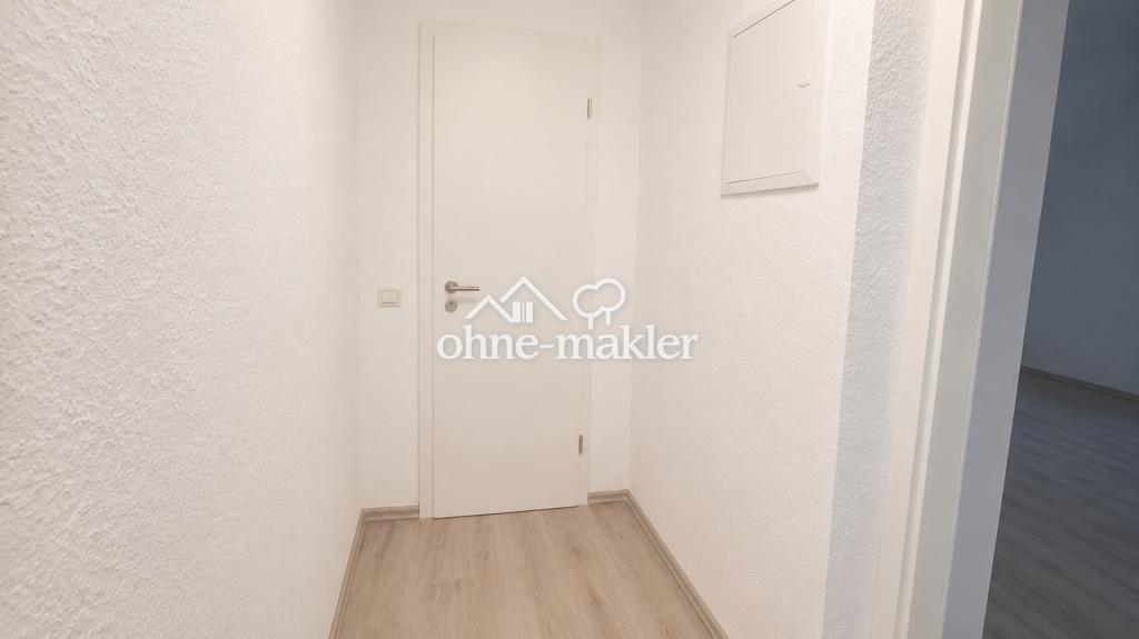 Renovierte Einzimmerwohnung mit Spitzgiebel mit guter Unianbindung - Photo 4