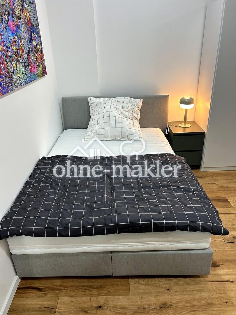 Wohnen auf Zeit am Boxhagener Platz – vollmöbliertes, saniertes 1-Zimmer-Altbau-Atelier ab 01.10.26 - Photo 3