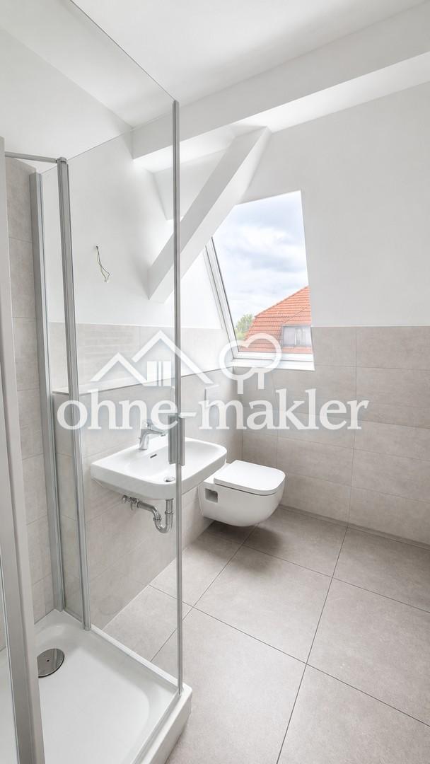 Erstbezug nach Sanierung | Einbauküche, 2 Bäder, mehrere Terrassen, Abstellraum - Foto 3