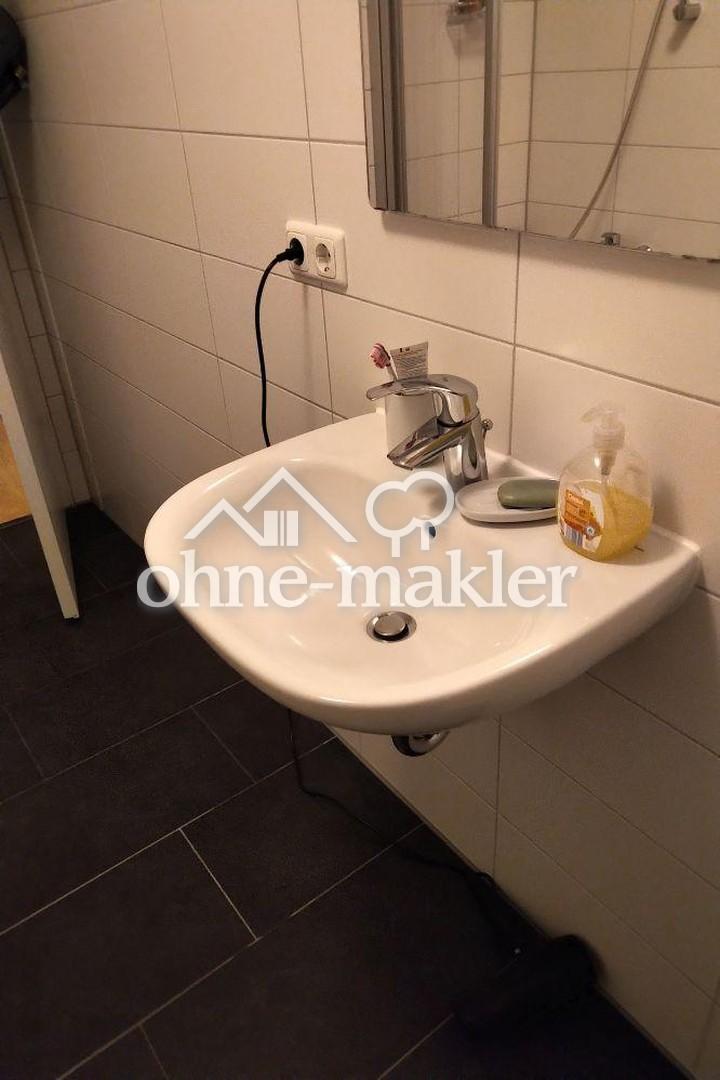 Frisch sanierte 2 ZKB in Augsburg-Göggingen - Foto 1