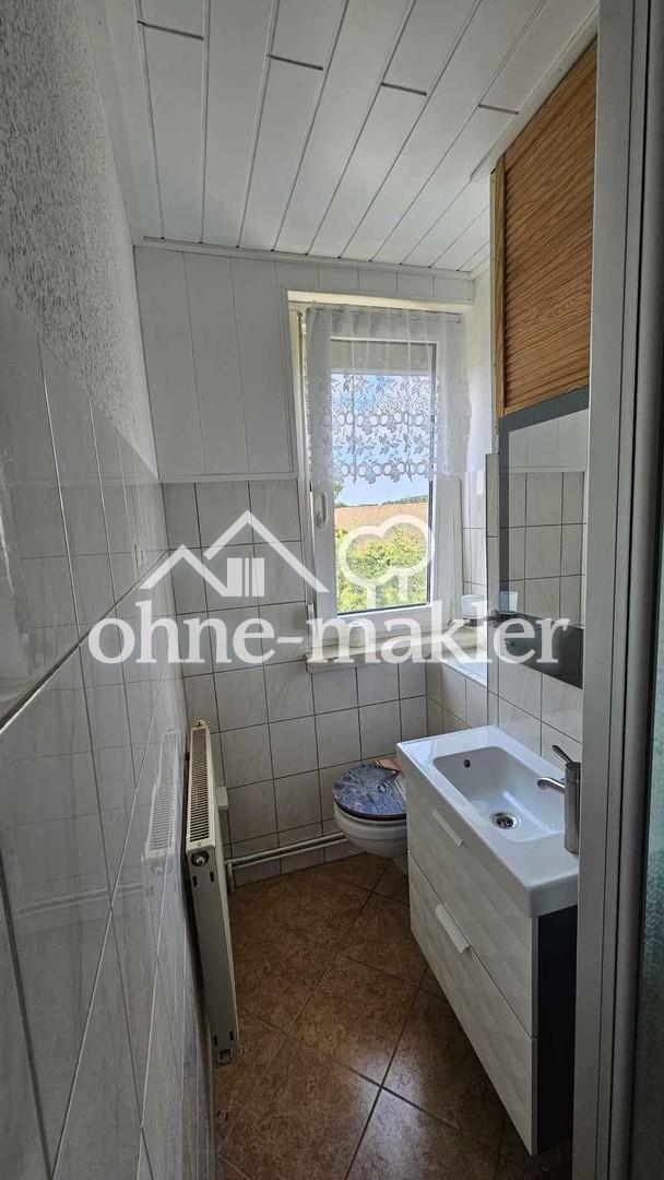 Frisch renovierte 3-Zimmer-Wohnung mit Einbauküche & Balkon – wohngeldfähig, frei ab 01.09. - Photo 3