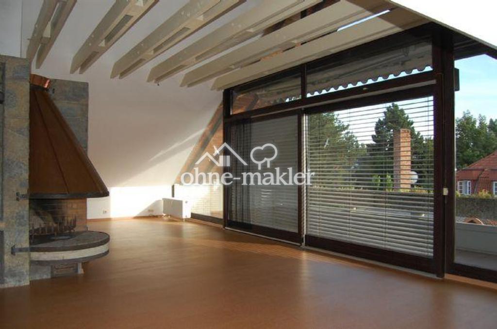 Exklusives 3 Zimmer Whg. Studio mit Loggia, EBK und Kamin - Photo 1