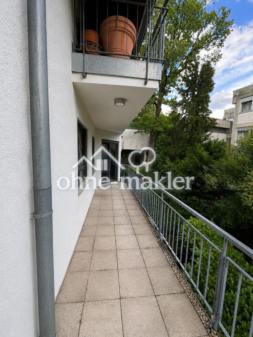 Renovierte 3-Zimmer Wohnung mit offenem Wohnkonzept, Weitblick und Garage - Photo 4