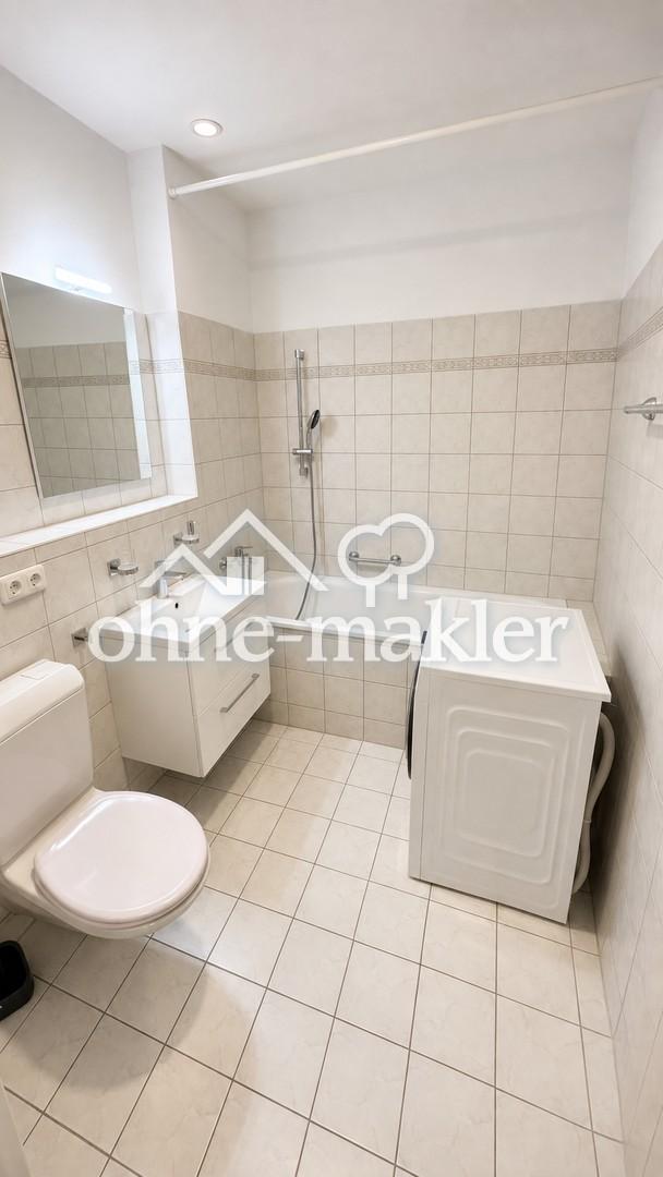 Frisch saniert: 1-Zi-Apartment mit Südbalkon & neuer EBK in Konstanz-Königsbau - Photo 2