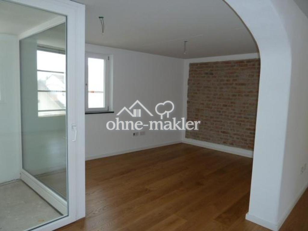 Besondere 5-Zimmer-Penthaus-Wohnung mit Balkon in der Altstadt von Bad Tölz - Photo 3
