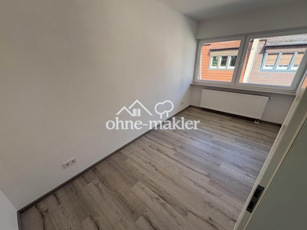Zweitbezug nach Sanierung, Balkon und Garten: Stilvolle 4-Zimmer-Wohnung mit Stellplatz, Bad Vilbel - Foto 4