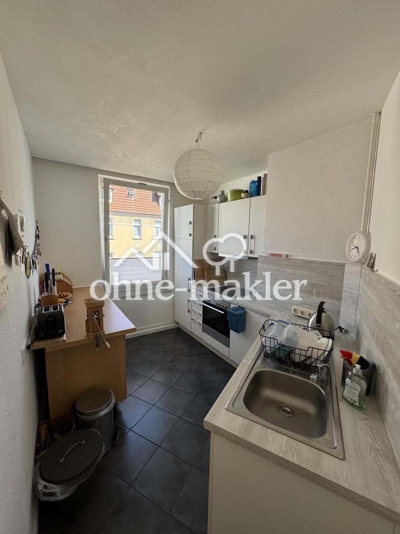 gern an WG`s, Charmante Altbauwohnung mit 2 Balkonen, 3–4 Zimmer, EBK, Bad mit Badewanne - Photo 5