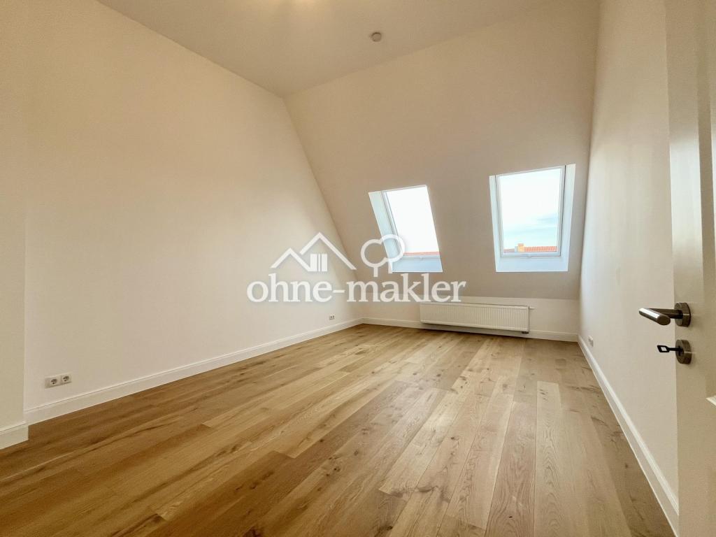 Dachgeschosswohnung mit Klimaanlage und 3 Zimmern | komplett saniert | Einbauküche | hohe Decken - Foto 5