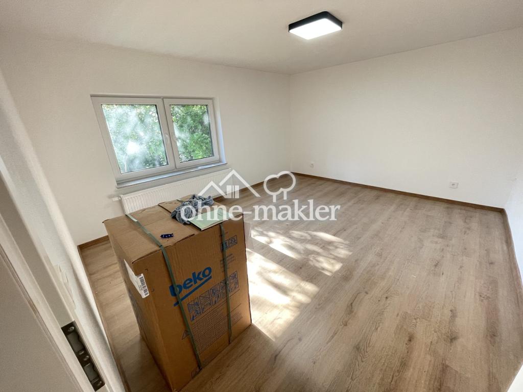 SCHLOSSBLICK | Illertissen | 3-Zimmer Wohnung | Küche + Parkplatz + Terasse - Photo 2