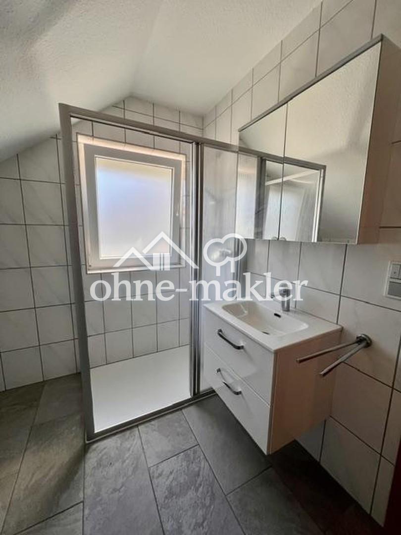 Helle 2-Zimmer-DG-Wohnung in 66540 Neunkirchen – Perfekt für Berufstätige - Foto 3