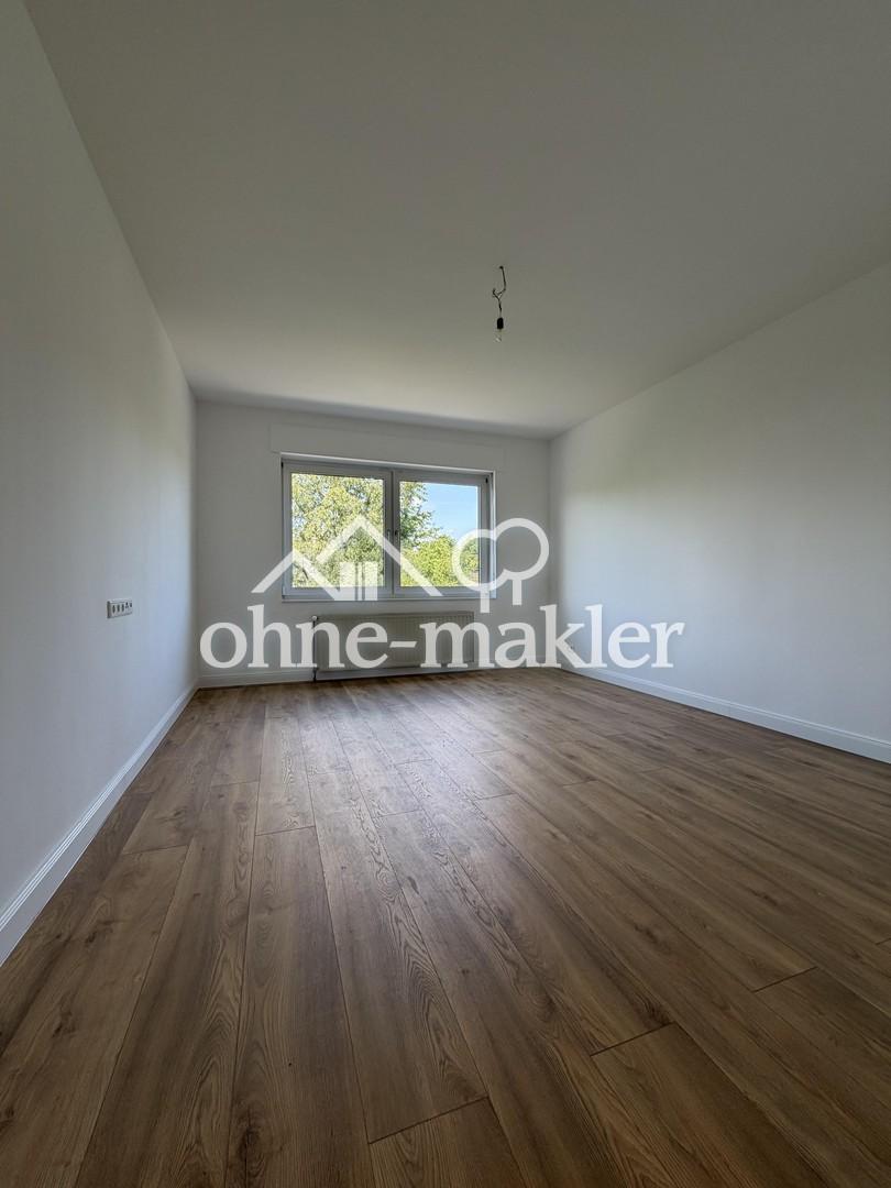 Exklusiver Erstbezug - Stilvolle 4-Zimer-Altbauwohnung in zentraler Lage - Photo 1