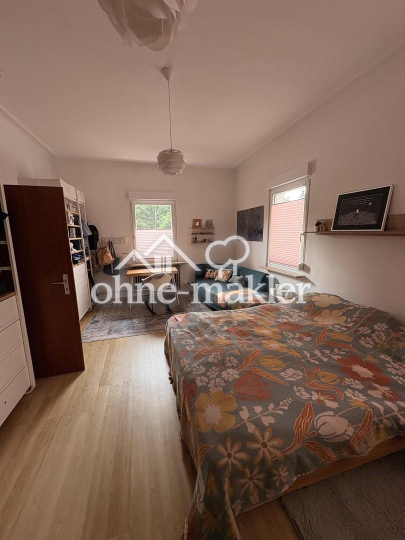 Ruhige 5-Zimmer-Altbau-Wohnung mit Garten in Kirchheim/Teck - Photo 4