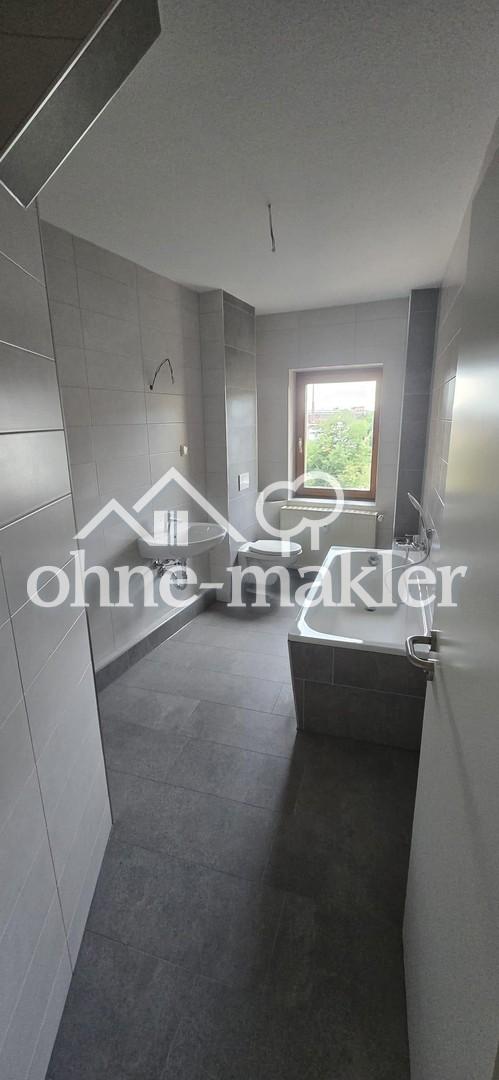 Topsanierte 2-Raum Dachgeschoss Wohnung in zentrumsnaher Lage - Foto 5