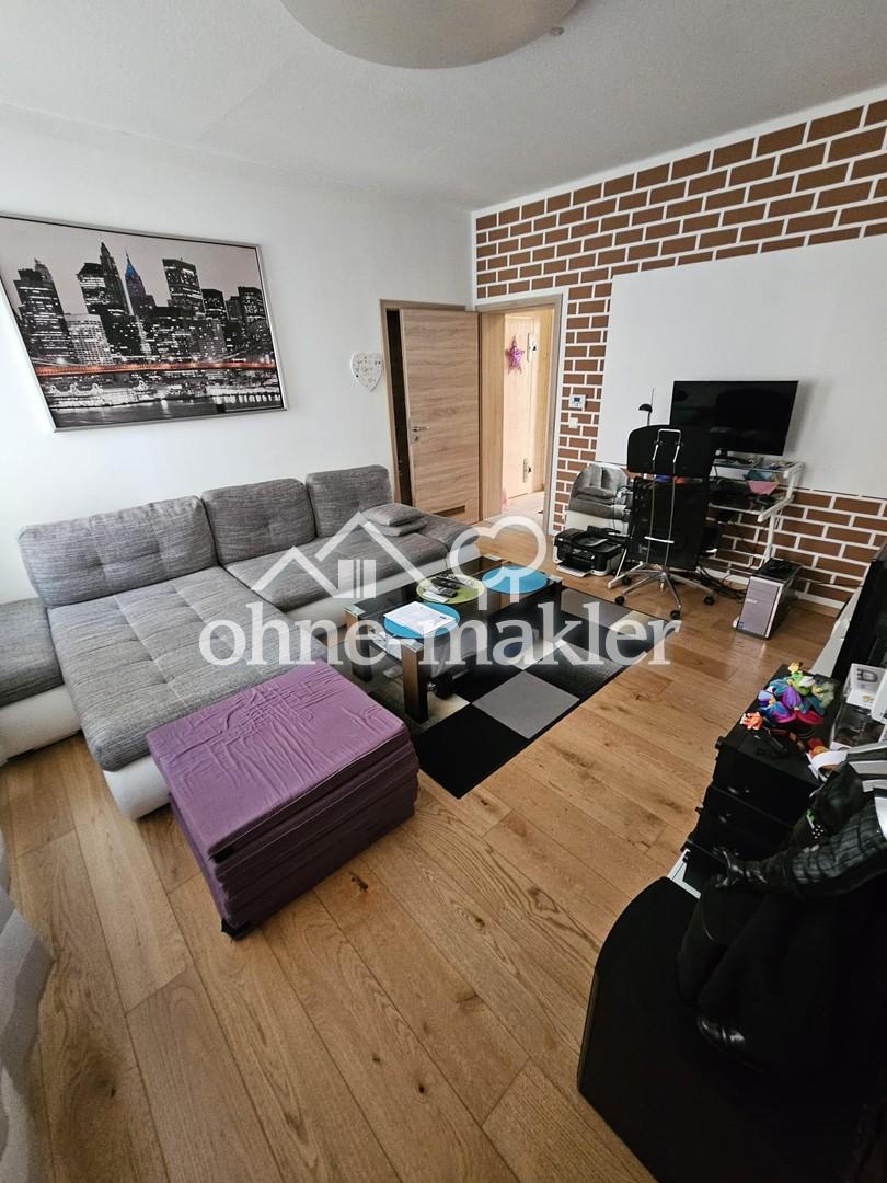 Schöne 2,5 Zimmer Wohnung Zentrum ,EBK - Photo 1