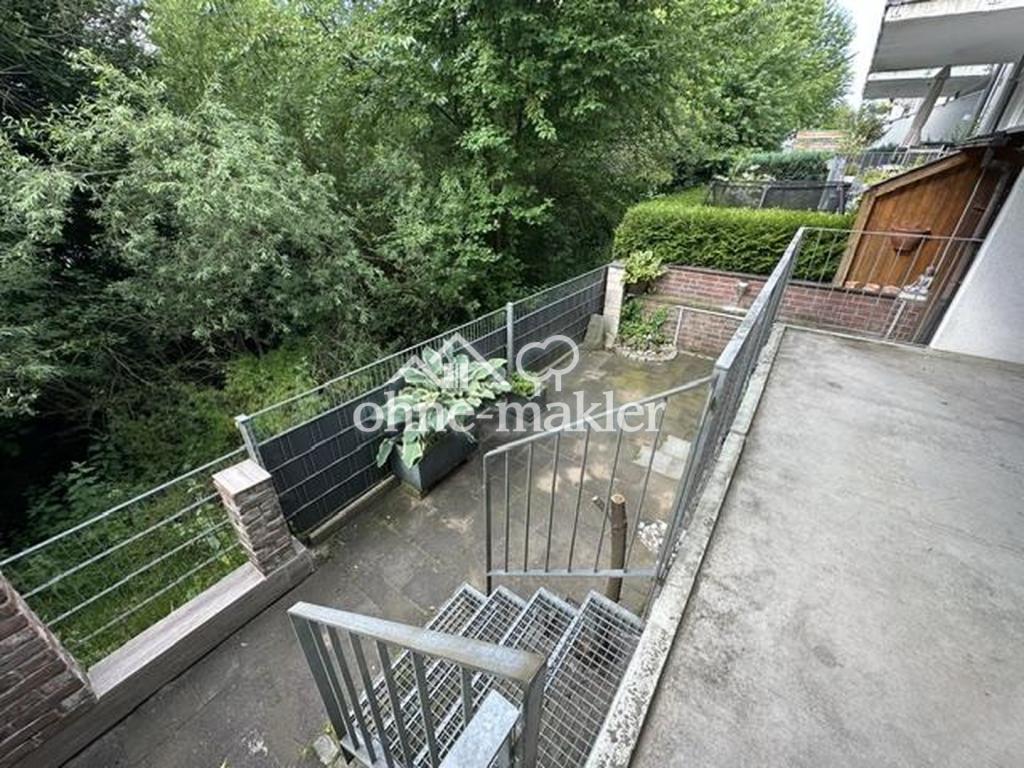 Modernisierte 3-Zimmer-Erdgeschosswohnung mit Garten, Terrasse und zwei Stellplätzen - Foto 5