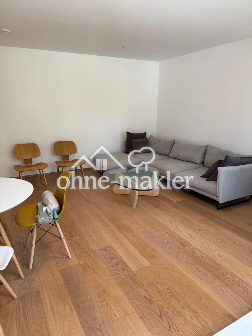 Hochwertig renovierte 2‑Zimmer Wohnung mit großem Balkon - Photo 2