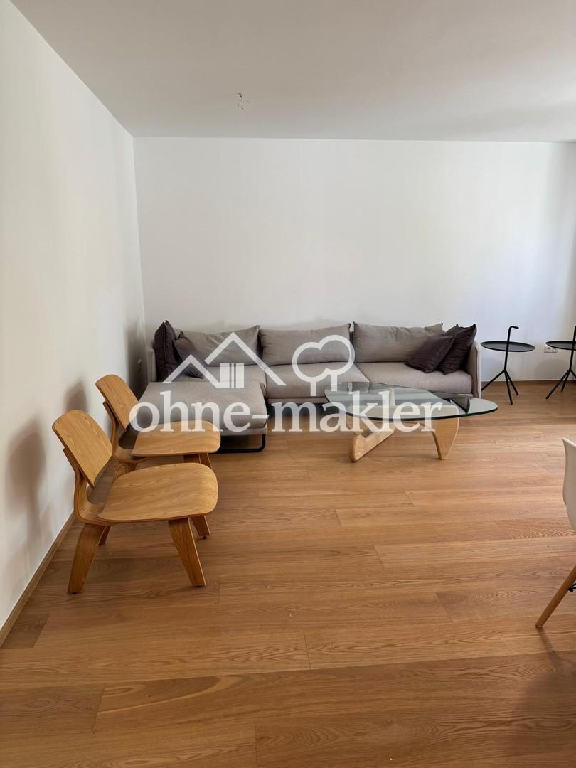 Hochwertig renovierte 2‑Zimmer Wohnung mit großem Balkon - Photo 1