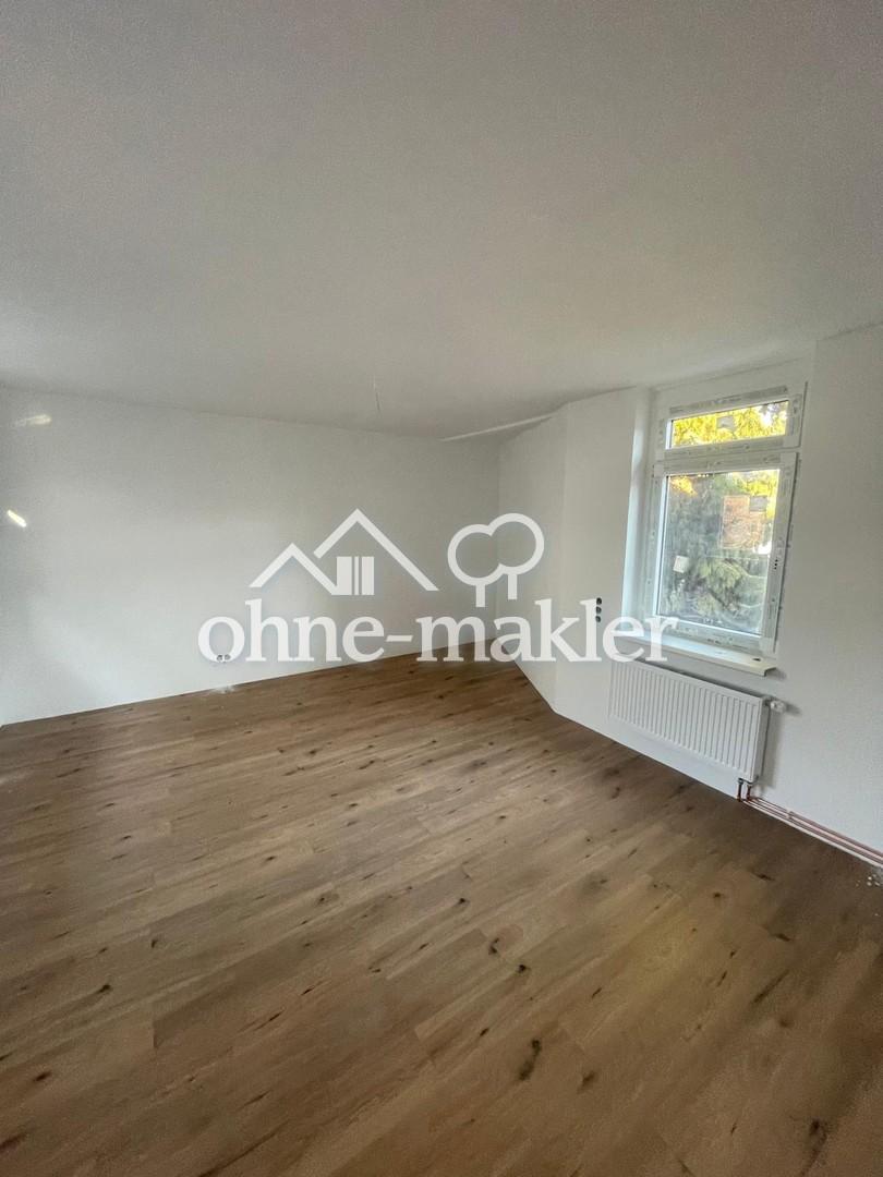 73m²-Wohnung im Zentrum von Apolda – Erstbezug nach Sanierung - Foto 1