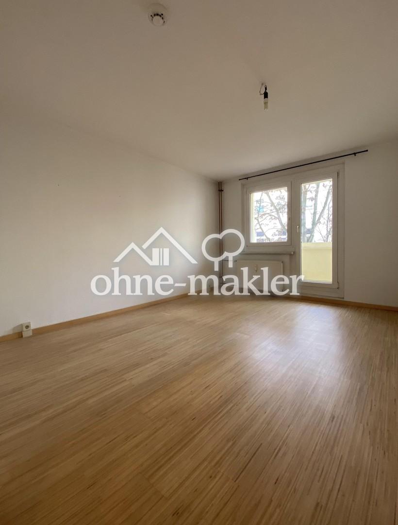 Helle 3-Zi-Wohnung mit gutem Grundriss und Loggia zum Innenhof im 4. OG in Berlin-Mitte - Photo 1