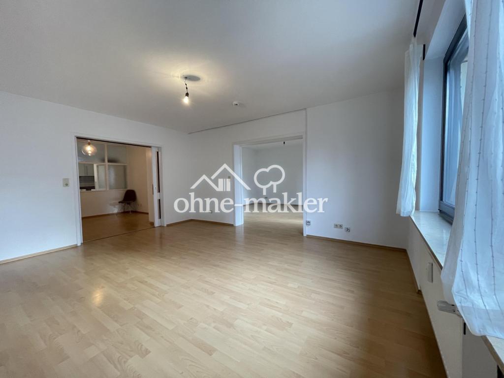 Lichtdurchflutete 4-Zimmer-Wohnung mit Skyline-Blick im Herzen Frankfurts - Photo 2