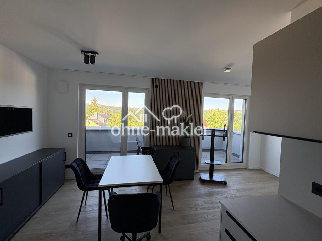 Erstbezug: Möbliertes, exklusives Penthouse 1-Zimmer-Apartment in hochwertigem Neubau - Photo 2