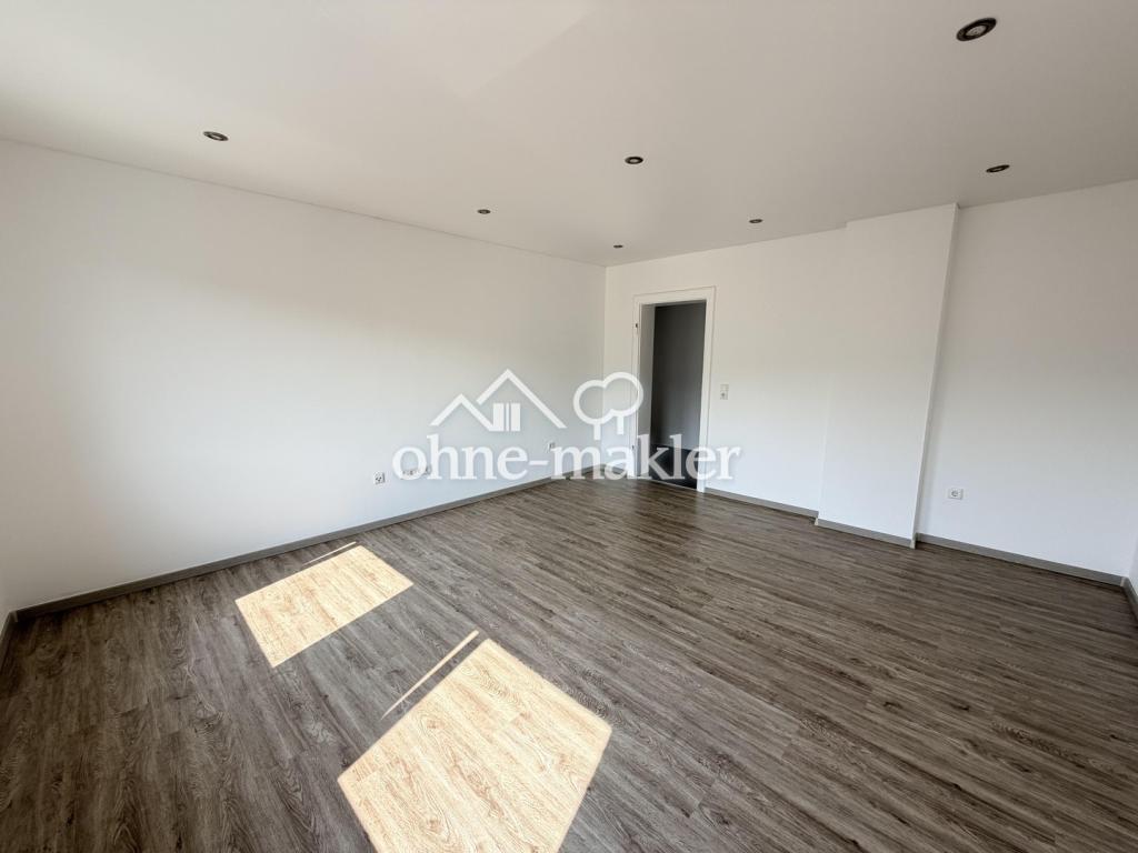 Erstbezug nach Sanierung: Helle 3-Zimmer-Wohnung mit Stellplatz& Keller – sofort bezugsfrei - Foto 4