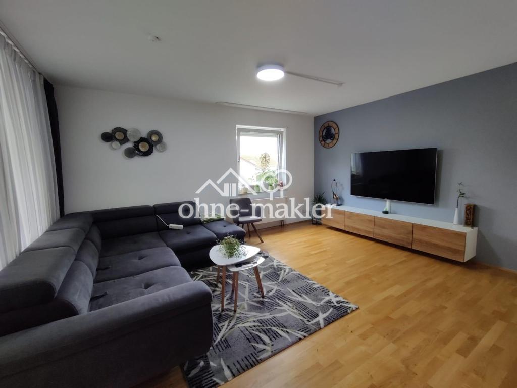 Attraktive 3-Zimmer-Wohnung mit Einbauküche, Garten und PV-Potenzial - Foto 2