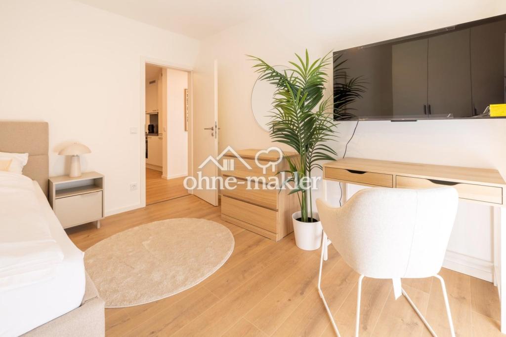 Ankommen & Wohlfühlen – Helle WG-Zimmer mit Balkon in München-Bogenhausen - Photo 1