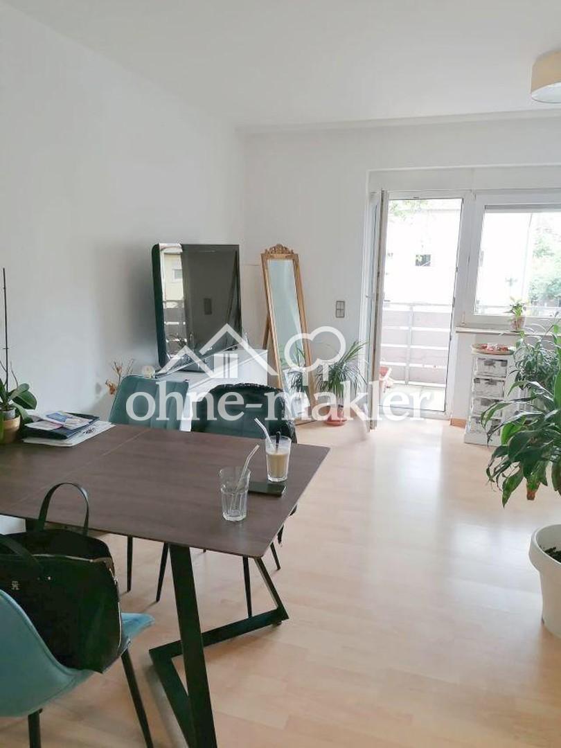 Sehr schöne helle 2 Zi-Whg mit Südbalkon, EBK und Autoabstellplatz in Regensburg - Photo 2