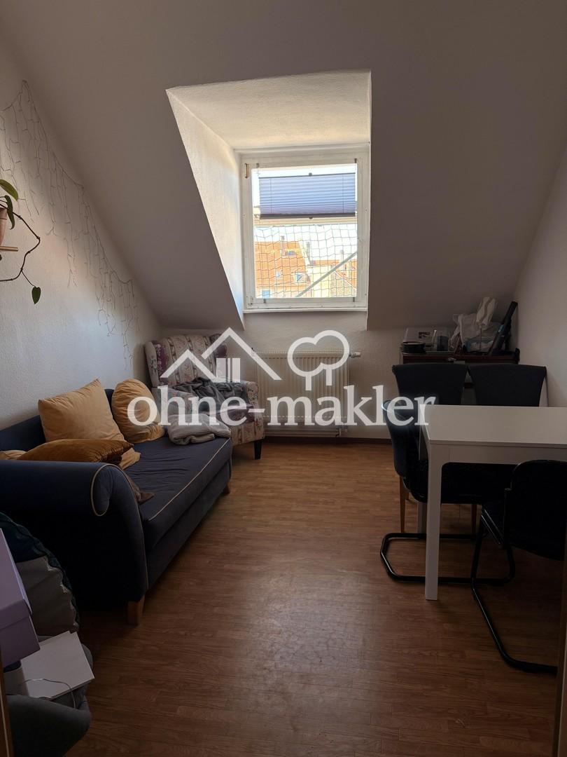 Helle Dachgeschosswohnung in der schönen Oststadt - Foto 1