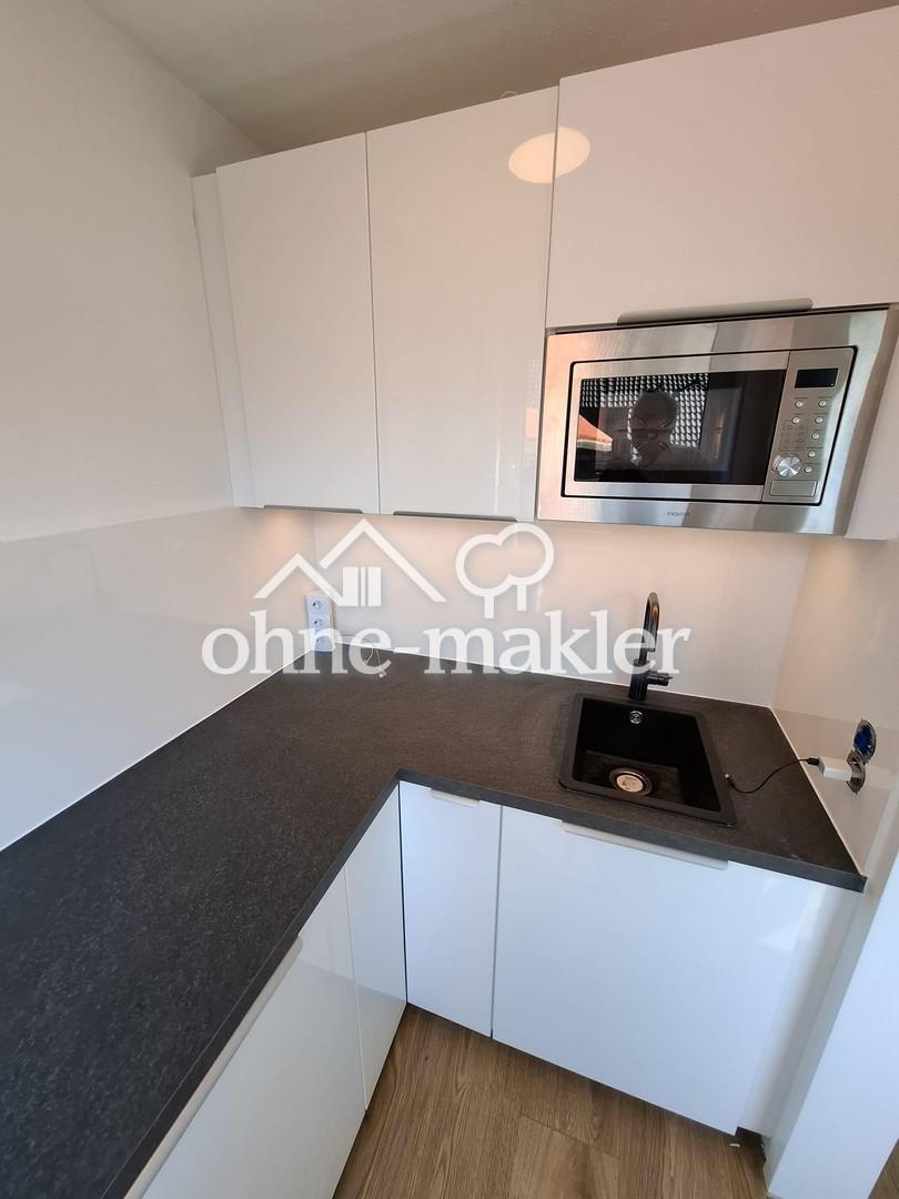 Erstbezug nach Komplettsanierung – voll möbliertes Apartment in U-Bahn-Nähe (U3) - Photo 3