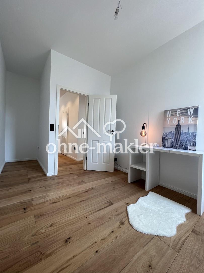 Luxuriös sanierte 4-Zimmer-Wohnung mit einmaliger Einbauküche auf dem Kaßberg - Photo 5