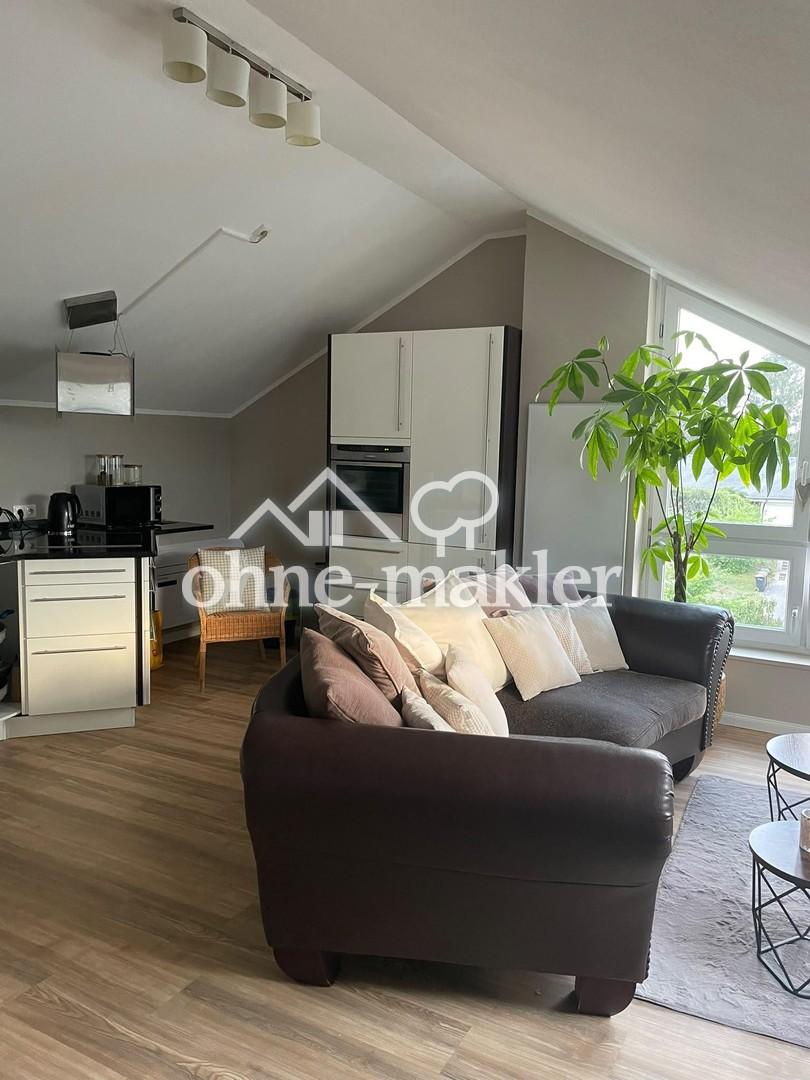 Neu renovierte Dachgeschosswohnung in Heidenheim - Photo 4