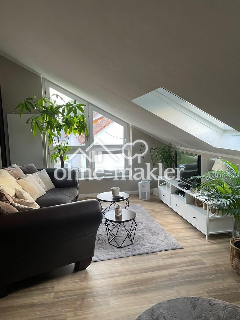 Neu renovierte Dachgeschosswohnung in Heidenheim - Photo 1