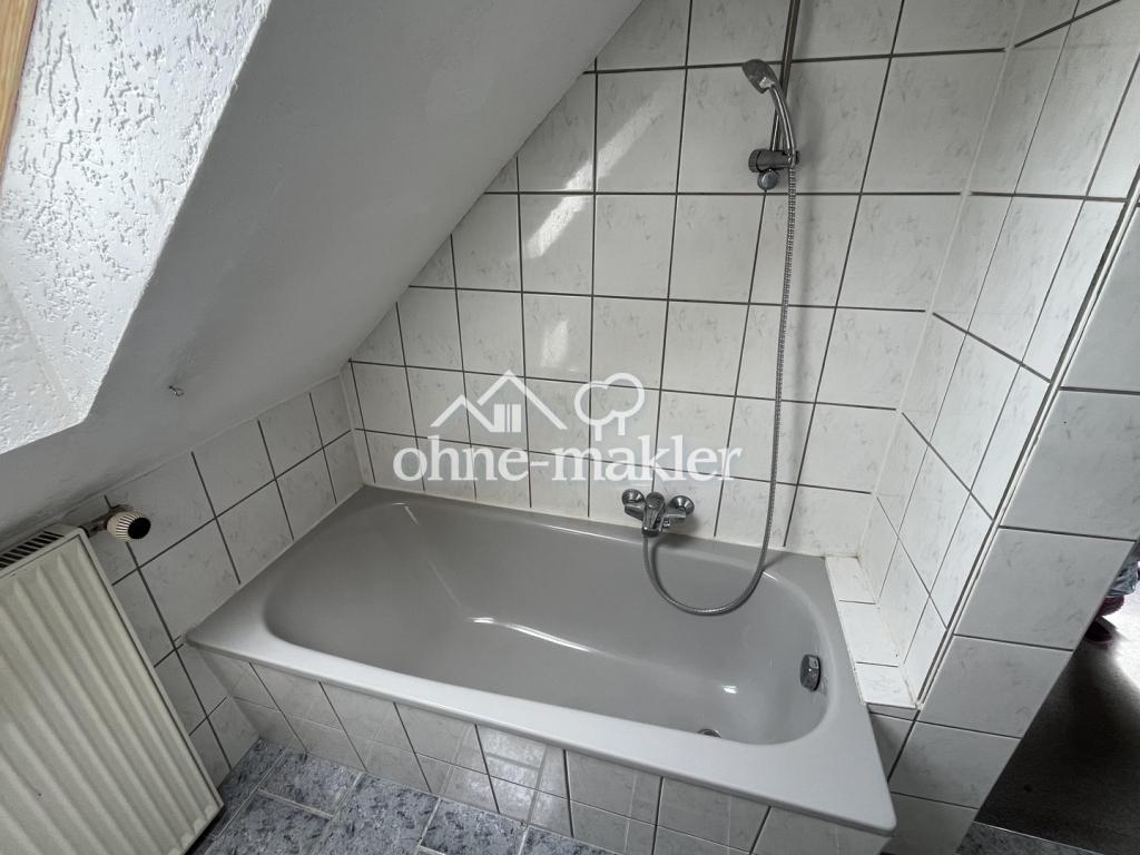 4-Raumwohnung im Dachgeschoss - Photo 2